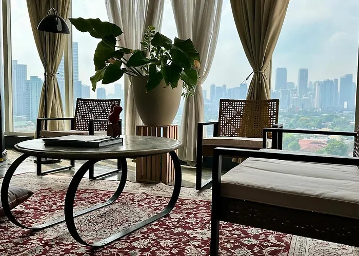 55-sqm Urban In Poblacion Makati *
