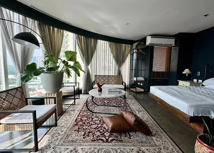 55-sqm Urban In Poblacion Makati *